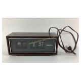 Seth Thomas Flip Clock with Cosmetic Damage