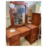 Solid Wood Dresser/Vanity with Mirror Attachment,