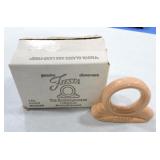 Fiesta Post 86 set of 4 napkin rings, apricot, NIB