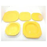 Riviera 5 pc place setting, yellow