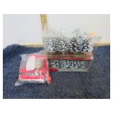 PINE CONE CHRISTMAS ORNAMENTS & 2pks OF HOOKS