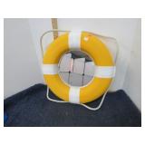 FLOAT RING MIRROR