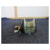 OCEAN CITY 112 FISHING REEL