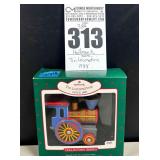 HALLMARK KEEPERSAKE 1988 TIN LOCOMOTIVE SERIES ORNAMENT