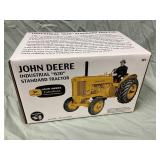 1/16 John Deere 620 Industrial