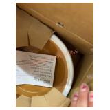 Pampered chef new in box mini round cocotte