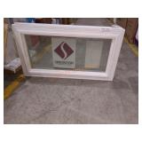 Simonton Window Approx. 31.5" x 17.5"