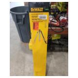 DeWalt Heavy Duty Construction Tripod