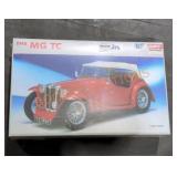 1948 MG TC sports roadster 1-16 scale model kit