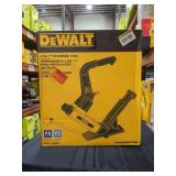 DeWalt 2-N-1 Flooring Tool