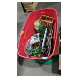 Holiday Decor tote lot