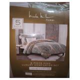 Nicole Miller 5pc King Size Comforter Set