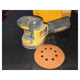 DeWalt 20v 5" Variable Speed Random Sander