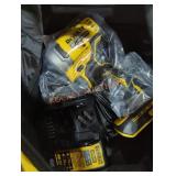 DeWalt 1/4" impact driver kit