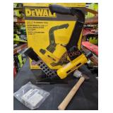 DeWalt 2-N-1 Flooring Tool