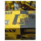 DeWalt 20v max 18 ga brad nailer