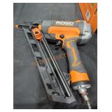 Ridgid 15 gauge 2-1/2" angled finish nailer