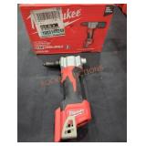 Milwaukee M12 Rivet Tool