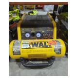 DeWalt 4.5Gal Air Compressor