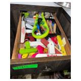 Contents of Drawer - Clips