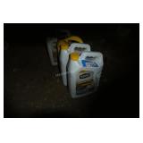 4 containers coolant