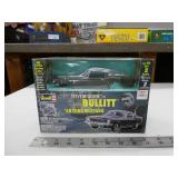 REVELL Steve McQueen Bullitt 