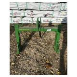 John Deere 3 pt fast hitch w/ 3rd arm