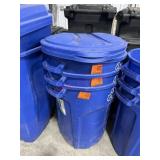 3 roughneck 32 gallon recycle cans with 3 lids