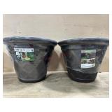 2-17.5 inch 1.5 gallon planters