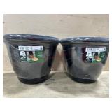 2-14.9 inch 1.5 gallon planters