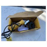 DEWALT DWE4011 CORDED 4 1/2