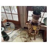 PLANT STANDS WITH POTS & PLANTS - METAL / WOOD (LO