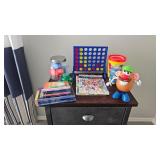 18PC TOYS, GAMES & BOOKS