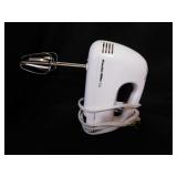 Proctor Silex 5 hand mixer - General Electric