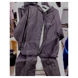 Frog Toggs rain suit, size XL/XXL