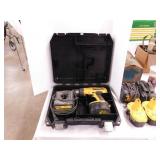 DeWalt 14.4 volt cordless drill w/ battery &