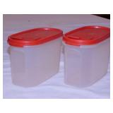 2 Tupperware Modular Mates w/ seals