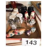 Assorted salt/peppers: pheasants Japan - owls -