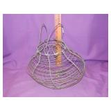 Wire Egg Basket 8x8"