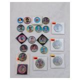 lot of assorted mlb baseball collector buttons