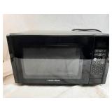 Black and decker microwave 19" long x 11" dee x