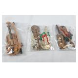 Miniature collectible violins