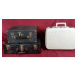 Brief Case lot! Great for storage!