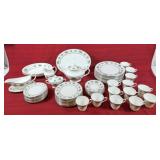 64 Piece Royal Doulton ValleyGreen Dinnerwear.