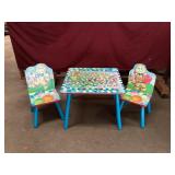 Small Kids Candyland Table and 2 Chairs