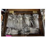 RALPH LAUREN GOLDEN EQUESTRIAN BRAID FLATWARE SET