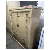 NICE HENREDON ARMOIRE CABINET