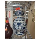 LARGE BLUE & WHITE CHINA VASE