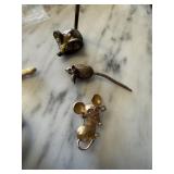 2 PIECE MOUSE PINS & OTHER