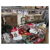 LARGE LOT OF MIXED CHRISTMAS